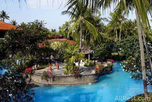 The Laguna Resort & Spa 44